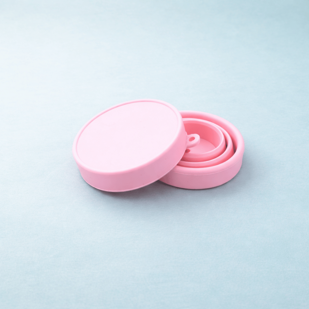 Reusable urine collection cup